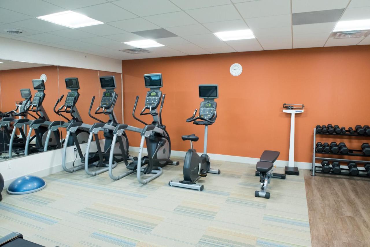 Holiday Inn Express & Suites Dayton North - Vandalia By Ihg Esterno foto