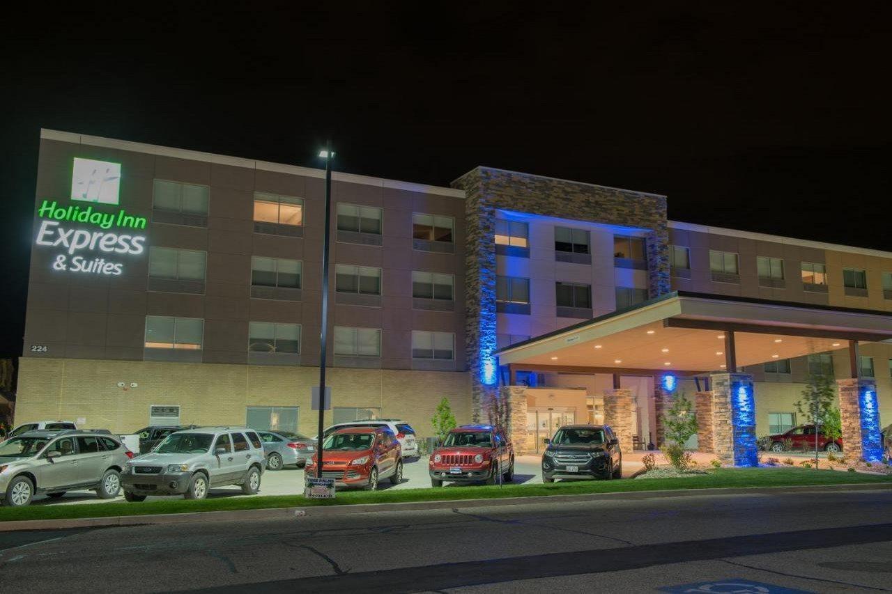 Holiday Inn Express & Suites Dayton North - Vandalia By Ihg Esterno foto